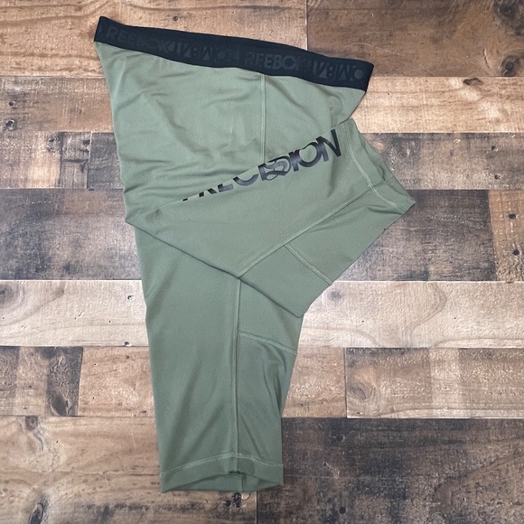 NWT Reebok Green Speedwick Precision RNF Capris - Picture 5 of 16